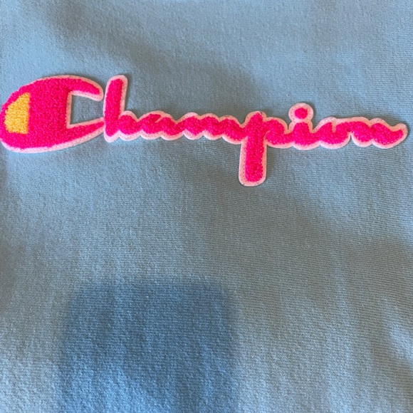 Champion Crewneck Vintage Style Women’s Medium Never worn - Picture 3 of 4